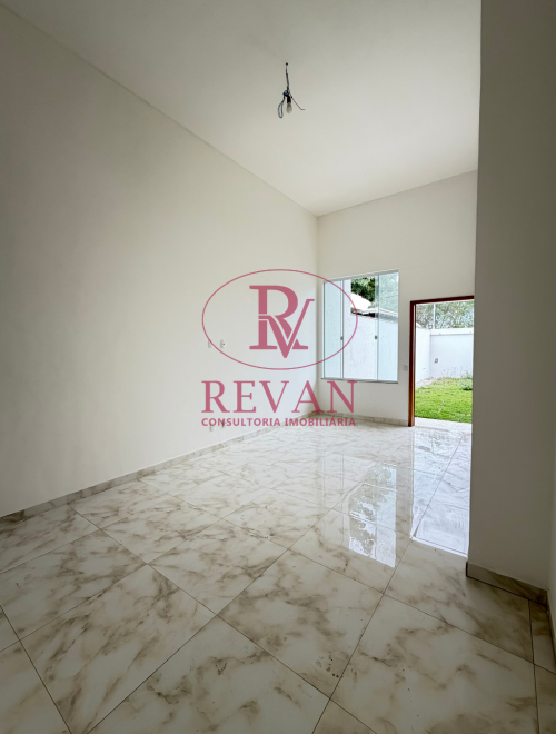SALA PÉ DIREITO ALTO