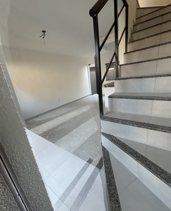 20240816_181045033_iOS