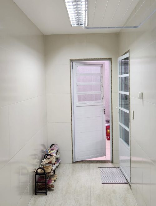 ÁREA DE SERVIÇO INTERNA