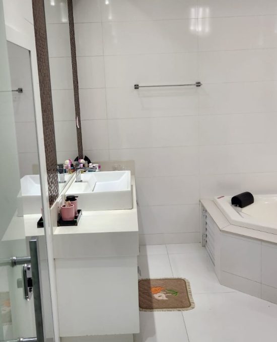 BANHEIRO SUITE PRINCIPAL (2)