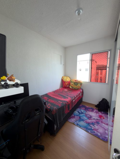 QUARTO SOLTEIRO