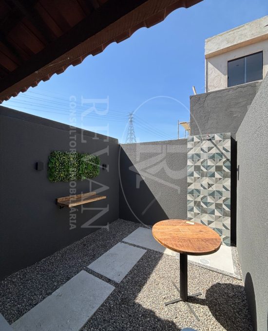 ÁREA DE SERVIÇO / GOURMET